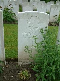 Etaples Military Cemetery - Inglis, Arthur